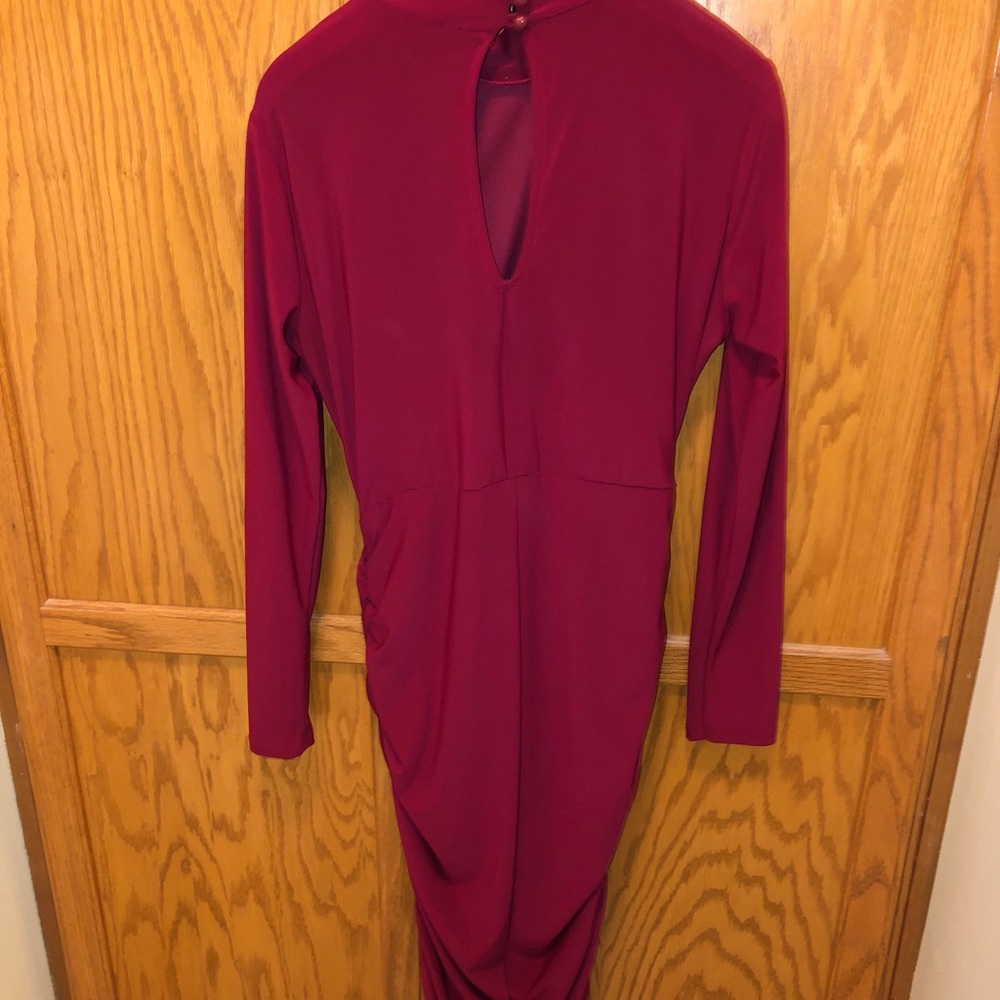 Dress - Picture 2 of 3